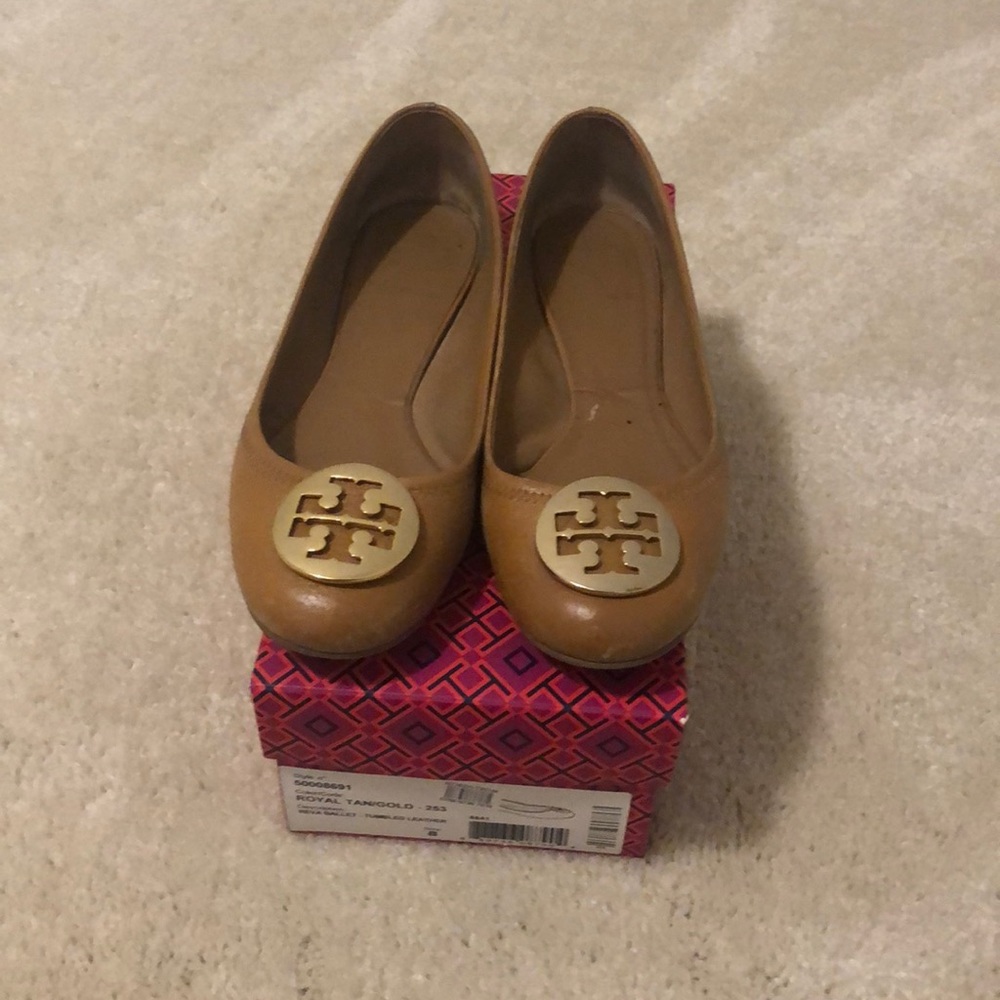 Tory Burch tan reva ballet flat